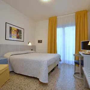 3* Hotel Olimpia &